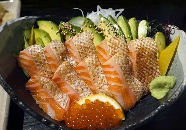 sushi yasaka salmon donburi
