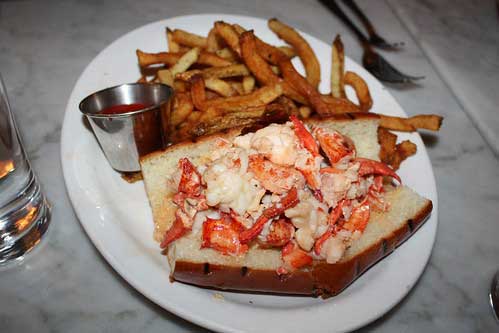 best lobster rolls boston neptune oyster